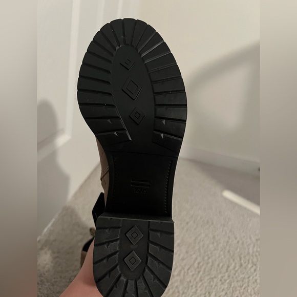 TOMS Marina Taupe Boots size 6.5 - Picture 6 of 7